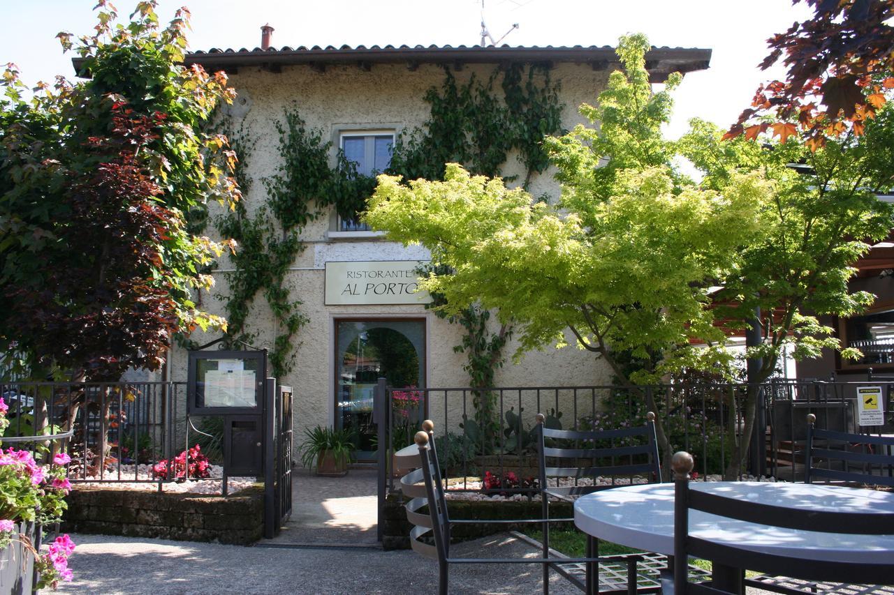 Graziosa Al Porto Villa Moniga del Garda Bagian luar foto